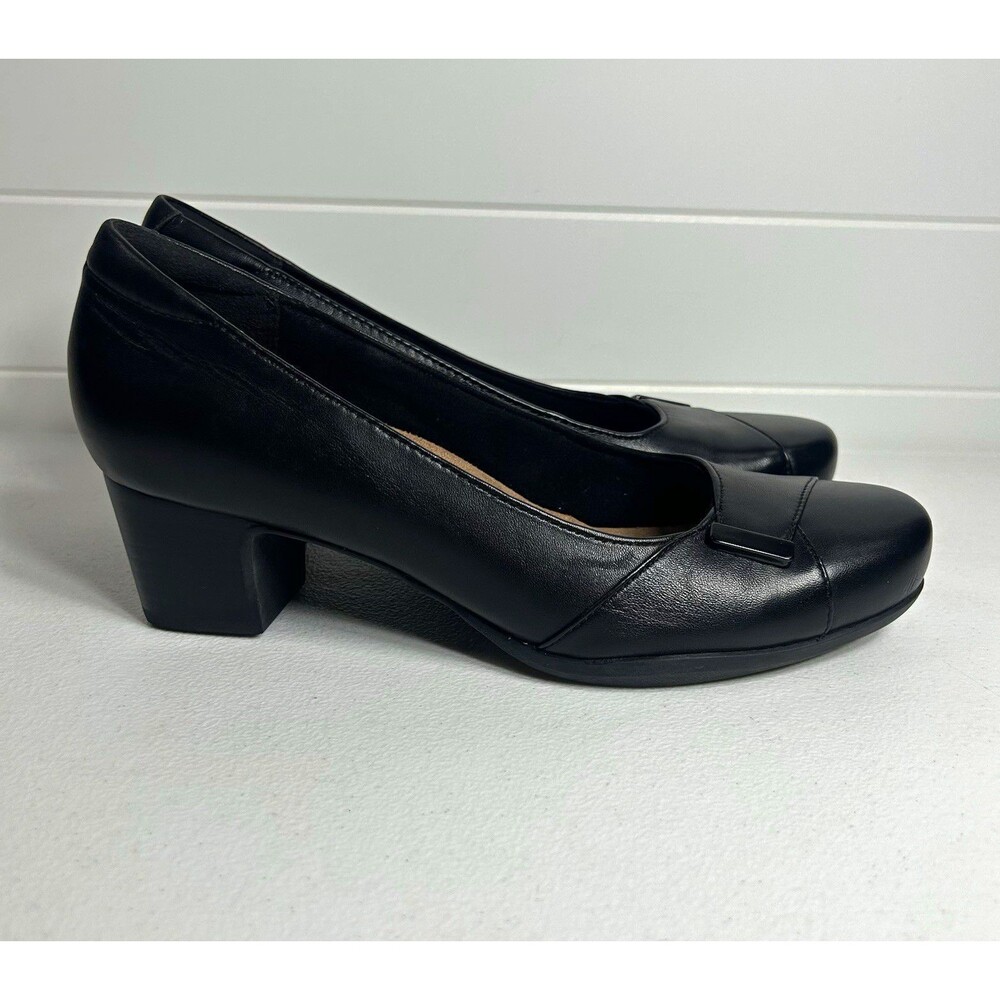 Clarks Women’s Pumps Size 8 M Black Leather Slip-On Round Toe Block Heels